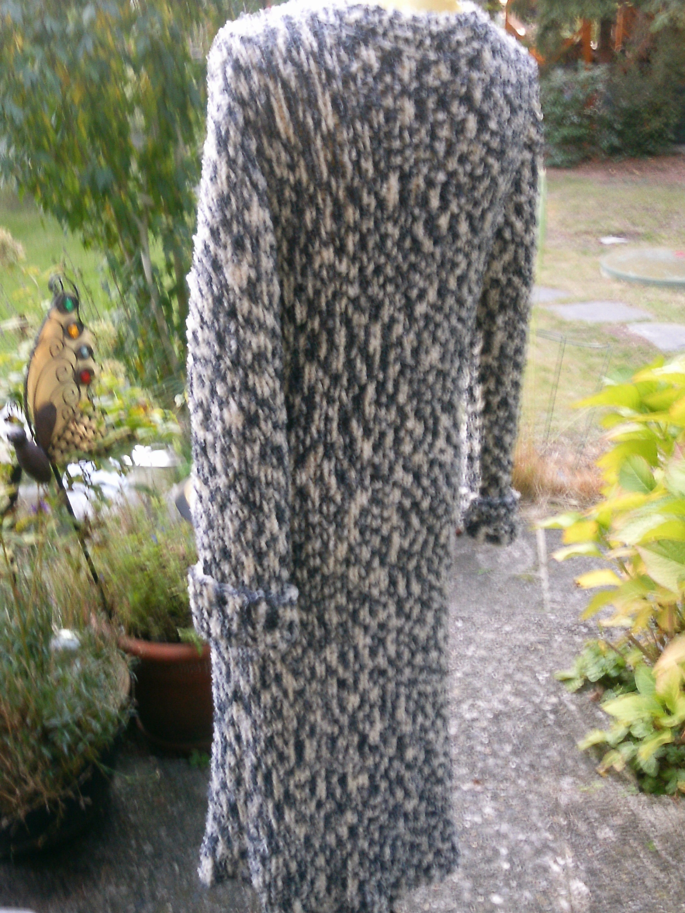 Knit Jacket, Black and White Boucle Yarn, With Loop, Size 36 Knit Jacket, Black and White Boucle Yarn, With Loop, Size 36