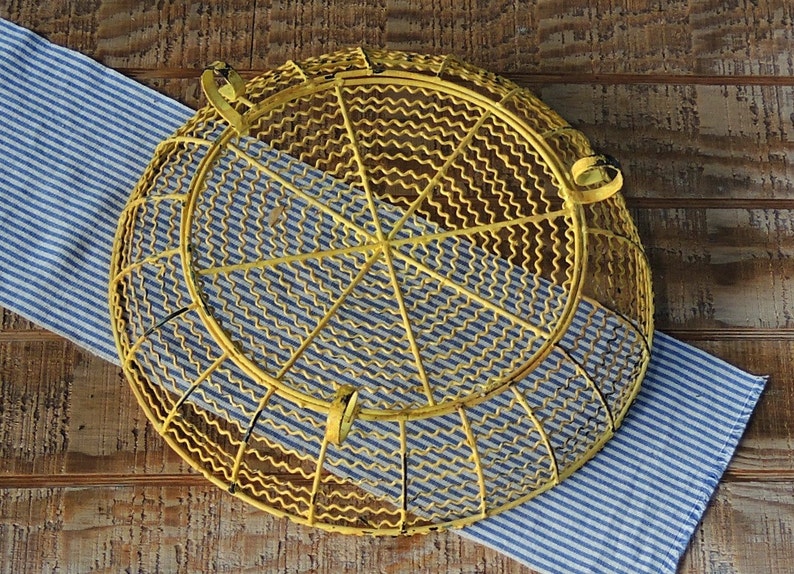 Vintage Yellow Wire Basket Footed Basket Gardening Supplies Etsy