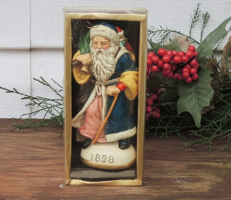 Vintage Memories of Santa 1898 Collectors Club Membership Boxed Ornament Tree Trimming Christmas Decor Collectible Figurine