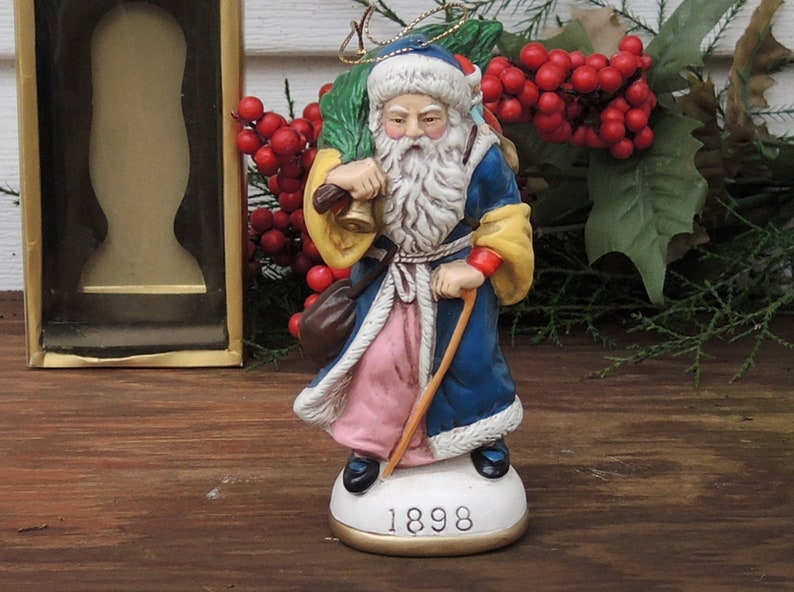 Vintage Memories of Santa 1898 Collectors Club Membership Boxed Ornament Tree Trimming Christmas Decor Collectible Figurine