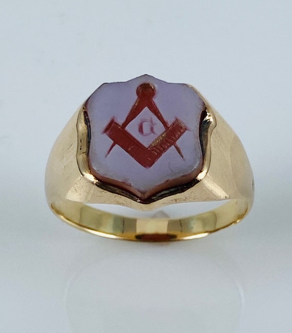 Victorian Era Antique Carved Sardonyx Masonic Rin… - image 1