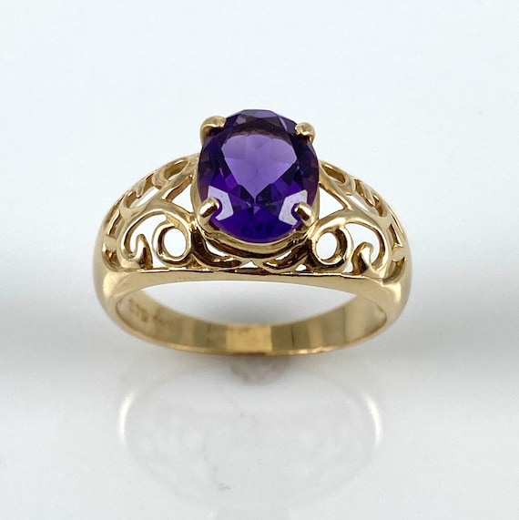 14K Yellow Gold Genuine Oval Amethyst Ring