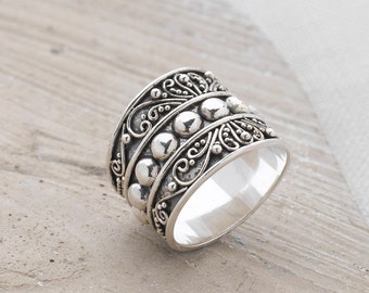 Handmade, Sterling Silver 925 Oxidised Statement Ring