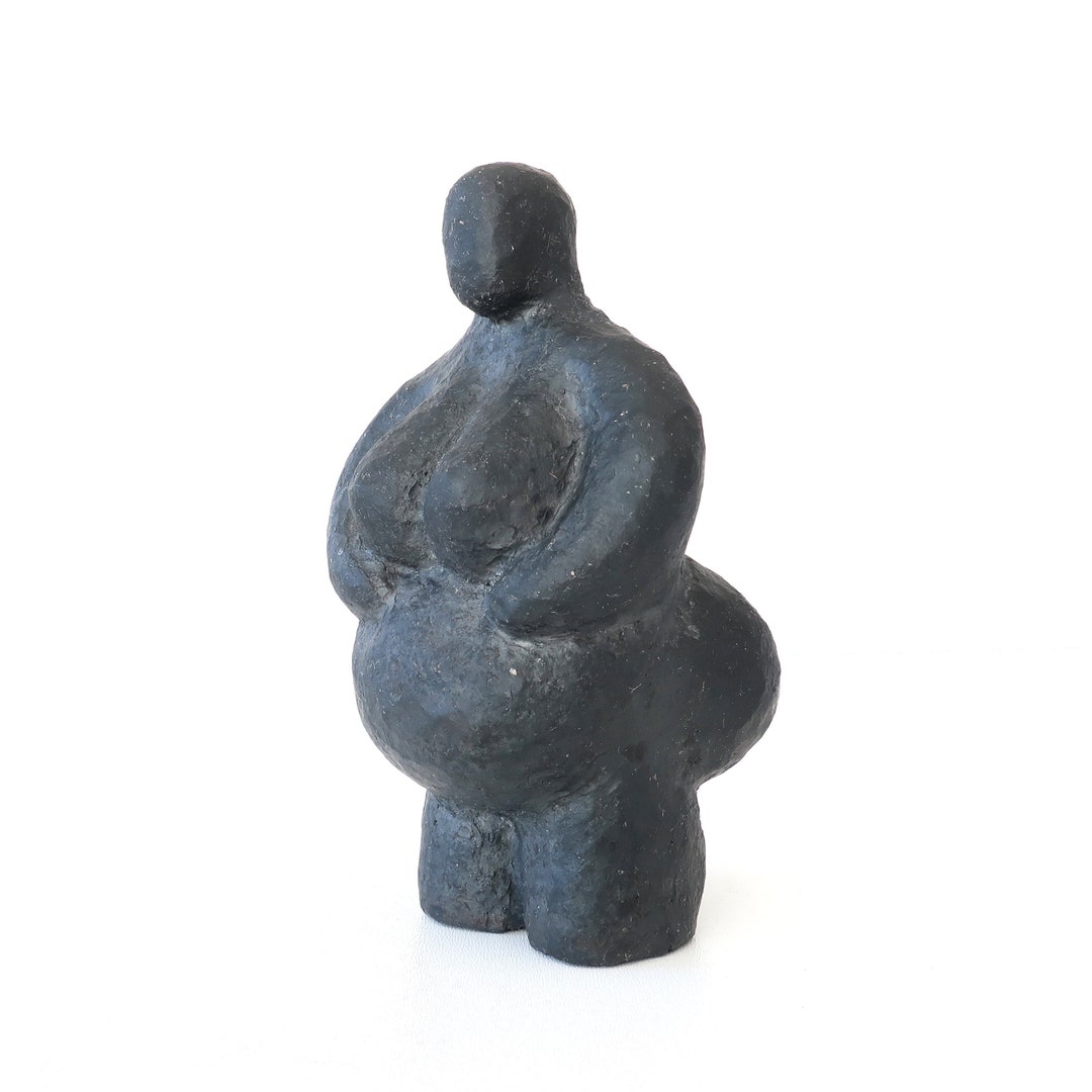 Venus Statue Mit Mittelfinger - Rebellische Kunstfigur Aus Harz