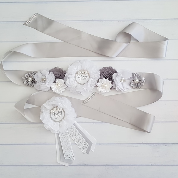 White and Gray Mommy To Be Sash, Gender Reveal Baby Shower Sash, Mom To Be Maternity Sash Belt, White and Grey Daddy To Be Pin Corsage Set