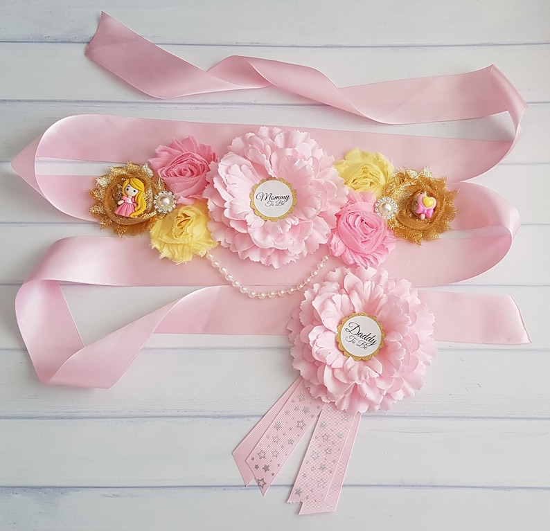 Mom To Be Sash and Daddy To Be Corsage Matching Set Mommy To Be Pink Sash Baby Belly Pink and Gold Sash Princess Baby Girl Shower Sash