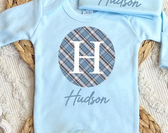 Personalized baby boy coming home outfit, romper hat set, newborn baby hospital outfit, baby custom name outfit, baby shower gift, sleeper
