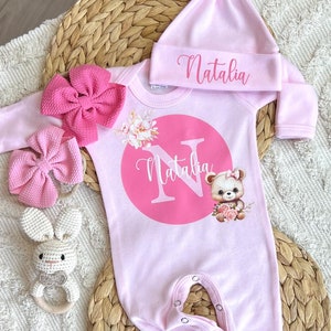 Personalized baby girl outfit, hospital coming home outfit, baby romper hat set, newborn outfit, bodysuit, custom name outfit, baby shower