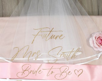 Bachelorette Veil, Bride Veil, Future Mrs Veil, Custom Veil, Personalized Veil, Sash, Bride to Be Veil, Bachelorette, Bridal Shower Veil