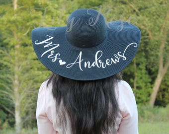 Personalized Beach Hat, Floppy Beach Hat, Monogram Hat, Custom Mrs Hat, Just Married Hat, Honeymoon Hat, Bride Gift, Bridal Shower Gift