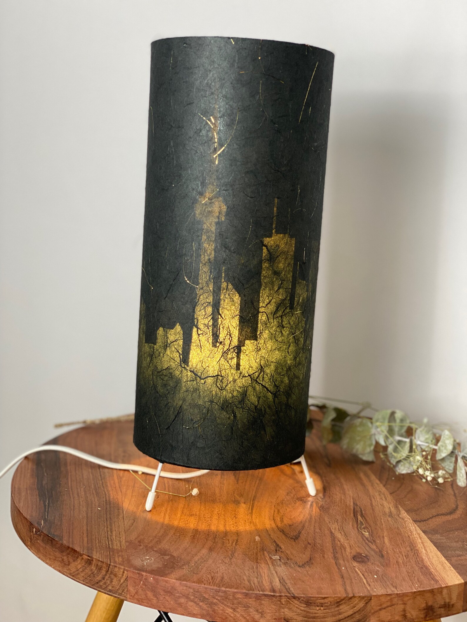 Black and Gold Toronto Skyline Table Lamp Korean Mulberry & Gold Vinyl