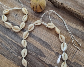 Cowrie shell necklace and bracelet set, Cowrie shell necklace, cowrie shell bracelet, beach jewellery, beach jewelry