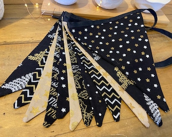 Christmas Bunting - Black, Gold & Silver - 12 Flags - Christmas Garland