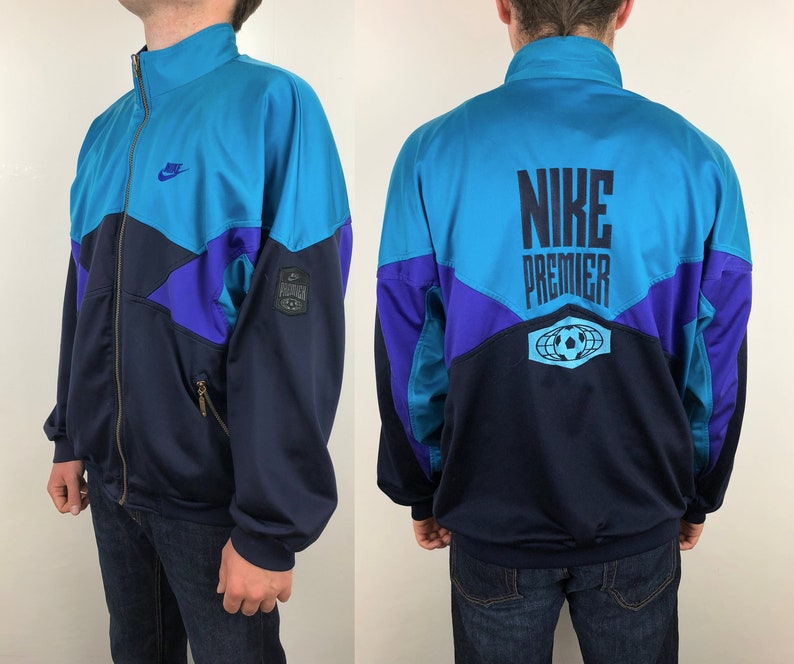 chaquetas nike purpura