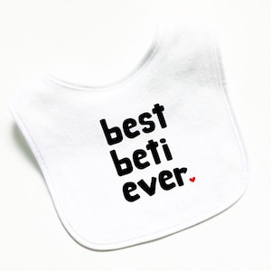 Beste Beti jemals Baby Lätzchen, personalisierte benutzerdefinierte Lätzchen, junge Mädchen, Snack Zeit essen, Zähne, Baby-Dusche-Geschenk, niedlich lustig, Baby-Kleidung, Desi