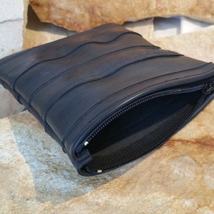 Purse made from upcycled bicycle tube, vegan, small bag, coin purse, cable bag, organizer RV schwarz