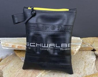 Geldbörse aus upcycling Fahrradschlauch, vegan, kleine Tasche, Kleingeldbörse, Kabeltasche, Organizer