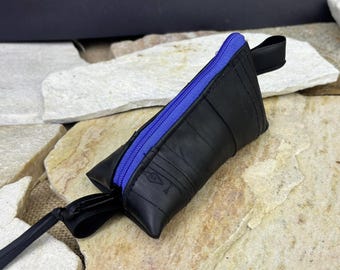 Key pouch made from an old bicycle inner tube – upcycled & vegan key case – gift for cyclists