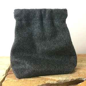 kleine Tasche für Krimskrams in der Handtasche, Taschenorganizer, Krimskramstasche, Kabeltäschchen