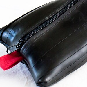 Pencil cases, make-up bags, tool bags made from upcycled bicycle tubes schwarz