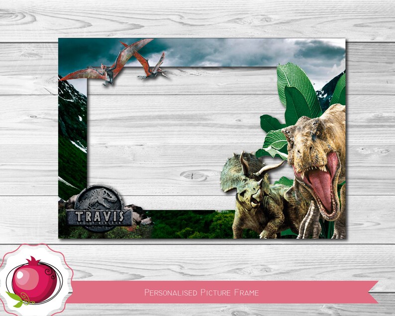 Jurassic World Park Selfie Frame Picture Image 0