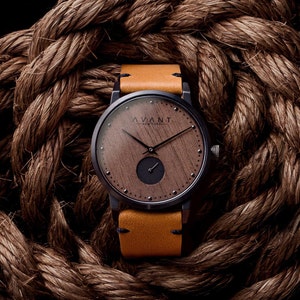 Houten horloge | Houten horloge | Herenhorloge | Bruidsjonkershorloge | Gepersonaliseerd horloge | Gegraveerd horloge | Gegraveerd houten horloge | Gepersonaliseerde cadeau