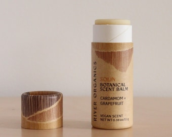 Solin: Cardamomo + Pomelo - Bálsamo aromático botánico, sostenible y sin perfume, con mezclas de aceites esenciales en formato barra.