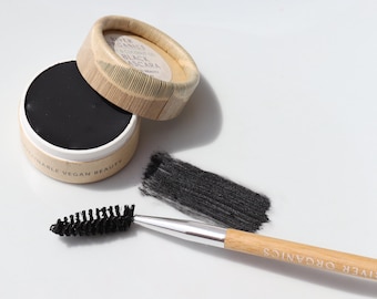LONG LASH MASCARA in Black made with Clay and toxic-free ingredients in eco-friendly packaging in solid format.