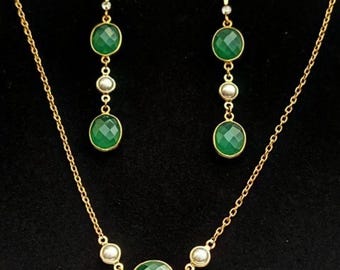 Green Minimalist Pendant and Earrings Set with Pearl , 18kt Gold Plate    Handmade Original