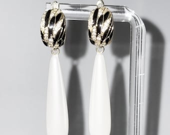 White Pearl Teardrop Earrings-Black White Feather Design Ear wires