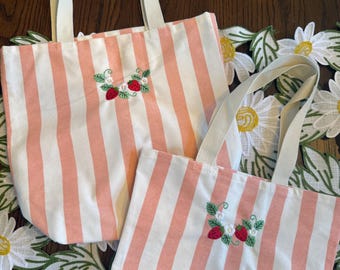 Mamma + Mini Broderad Canvas Tote Bag-paket för Mors Dag