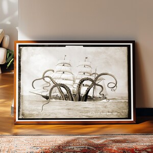 Eigenzinnige vintage nautische muurafdrukken set voor zeildecoratie grappige octopus kunst zeemonsters zwart wit surrealistische foto's grillig oceaanthema afbeelding 5