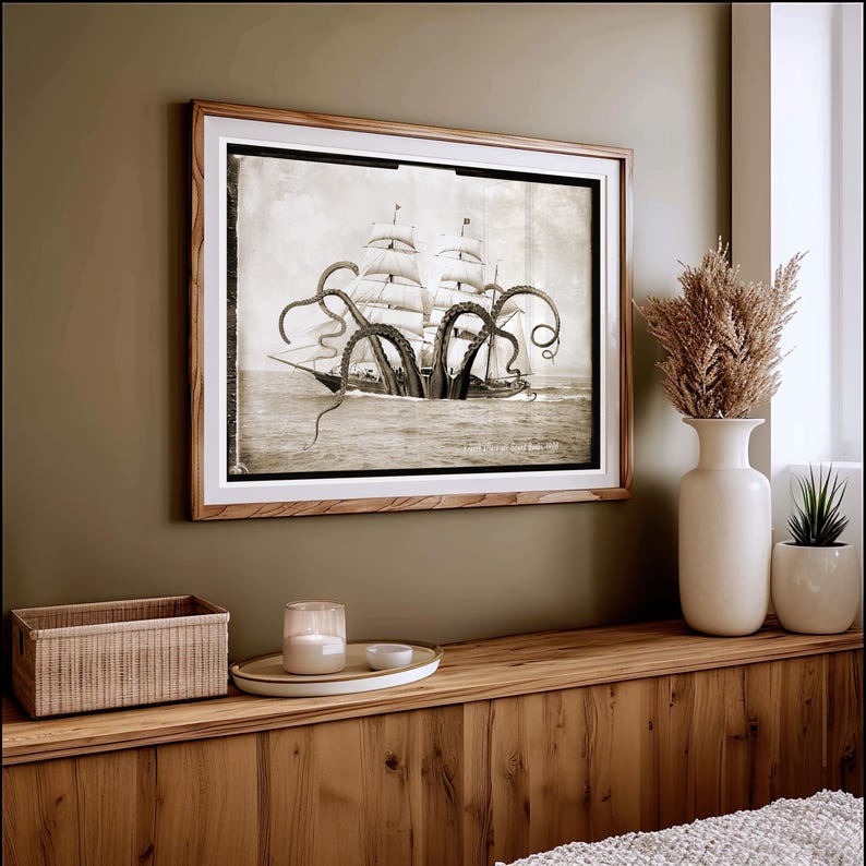 Eigenzinnige vintage nautische muurafdrukken set voor zeildecoratie grappige octopus kunst zeemonsters zwart wit surrealistische foto's grillig oceaanthema afbeelding 9