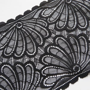 NEW 1 m high quality black elastic lace 17 cm wide flowers
