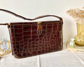 Vintage Alligator Leather Handbag: 1940s/50s Brown Purse