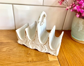 White vintage toast rack.