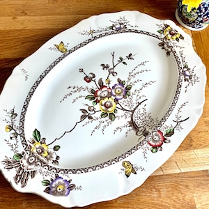 1940 Alfred Meakin Medway.  extra large platter. Vegetable dish. Vintage plate