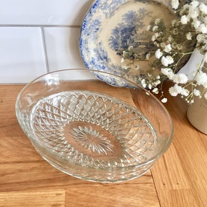 Vintage clear lead glass serving bowl.