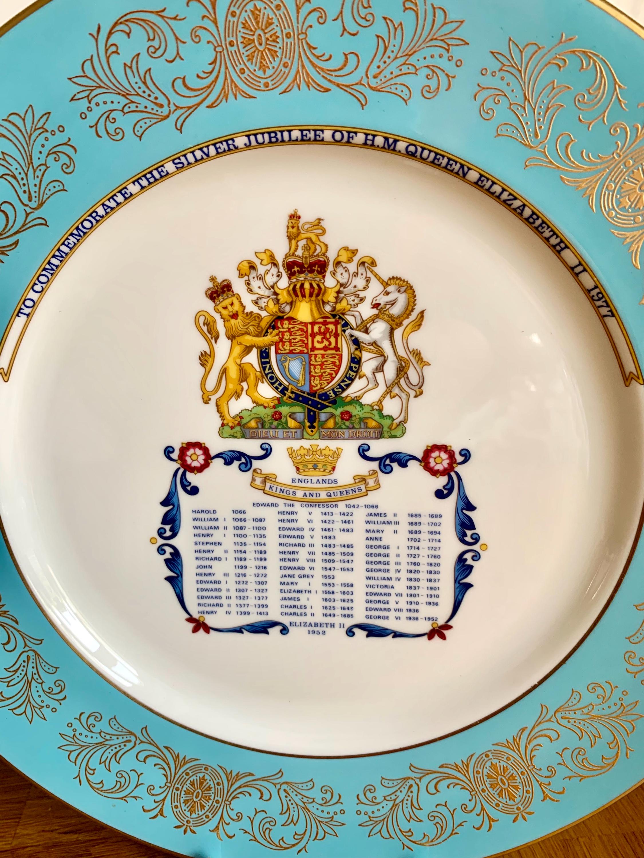 Rare Silver Jubilee 1977. Commemorative Large Souvenir Plate
