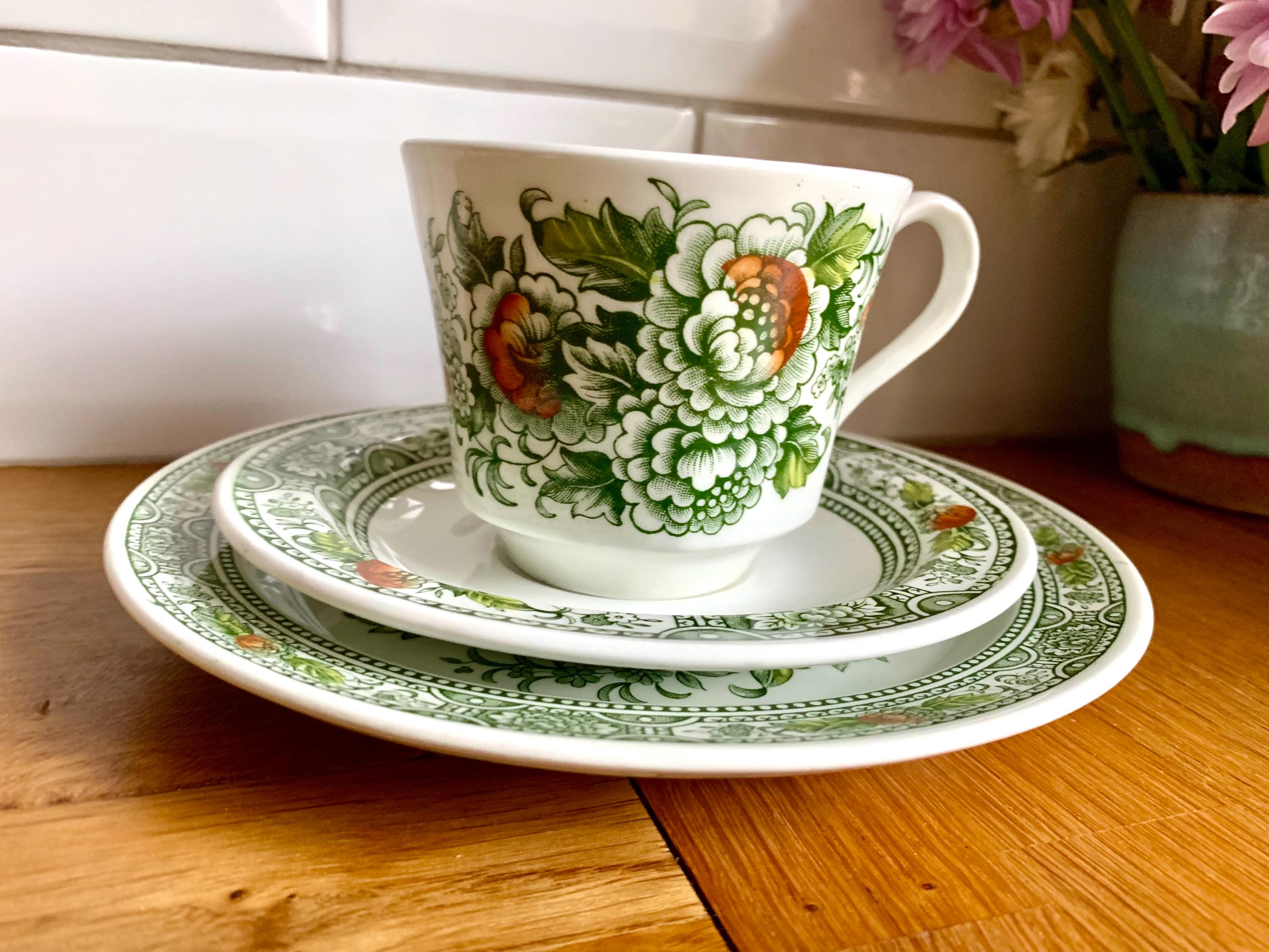 Antique Ridgway Canterbury Green Tea Cup Trio. - Etsy Sweden