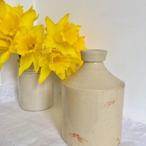 1800&#39;s antique salt glazed stoneware ink bottle. Vintage and rustic.
