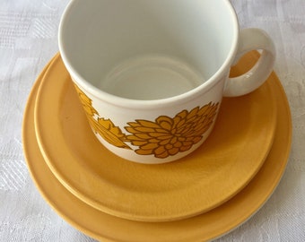 Retro 1970&#39;s tea cup, saucer and tea plate trio. Gorgeous yellow