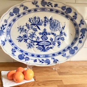 Antique extra large Bates, Walker & Co Dresden Blue onion meat platter.