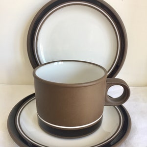 Tea trio Set of vintage Hornsea contrast tea cup, saucer and cake plate. 1975.