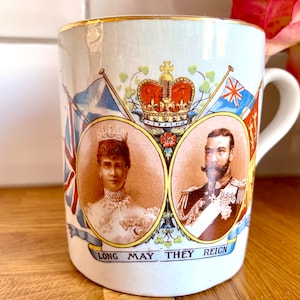 1911 coronation mug. Queen Mary and George V.