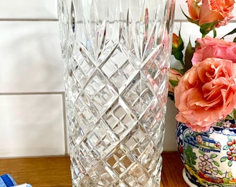 エッチング花柄ガラス花瓶 ヴィンテージのエッチングガラスの脚付き花瓶 - Etsy 日本