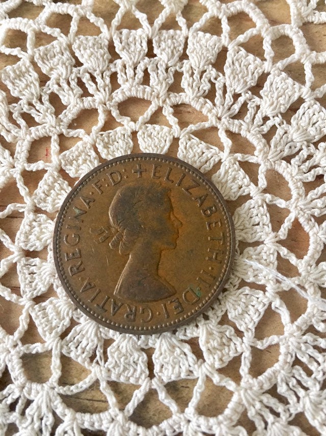 Image of 1961 One Penny. Bronze. Elizabeth Ii