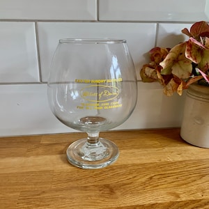 1960&#39;s  glass vase. Mid century style balloon glass. Vintage glass. Brandy glass.