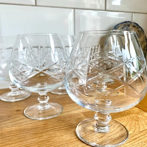 6 Vintage lead glass brandy glasses. Cognac balloon glass. Vintage Edinburgh glass