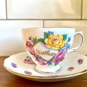 Vintage Royal Vale porseleinen kop en schotel voor Moederdag
